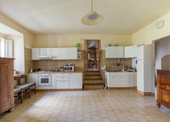 Portion of a house Casola Valsenio - photo 8