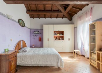 Portion of a house Casola Valsenio - photo 23