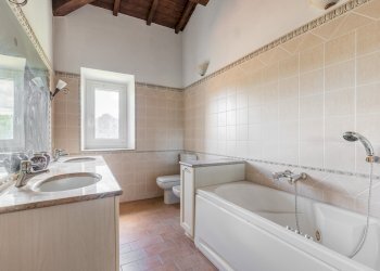 Portion of a house Casola Valsenio - photo 27