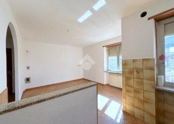 Trilocale Via Combattenti, San Giorio di Susa - foto 8