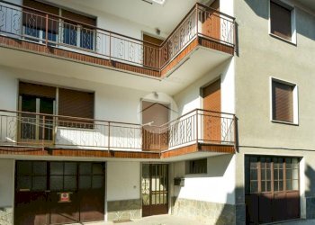 Semi-detached house Piazza Papa Giovanni XXIII, Giaveno - photo 1