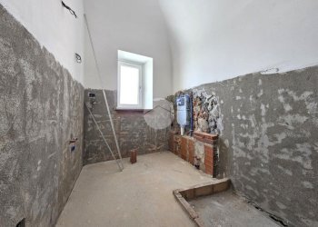 Three-room apartment Via Colonnello Giovanni Bettoja, Caluso - photo 12