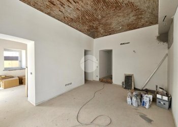 Three-room apartment Via Colonnello Giovanni Bettoja, Caluso - photo 8