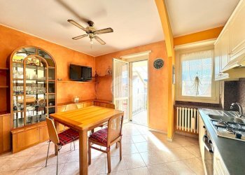 Three-room apartment Via Cascina Tolosa, Buttigliera Alta - photo 8