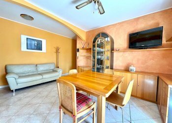 Three-room apartment Via Cascina Tolosa, Buttigliera Alta - photo 10