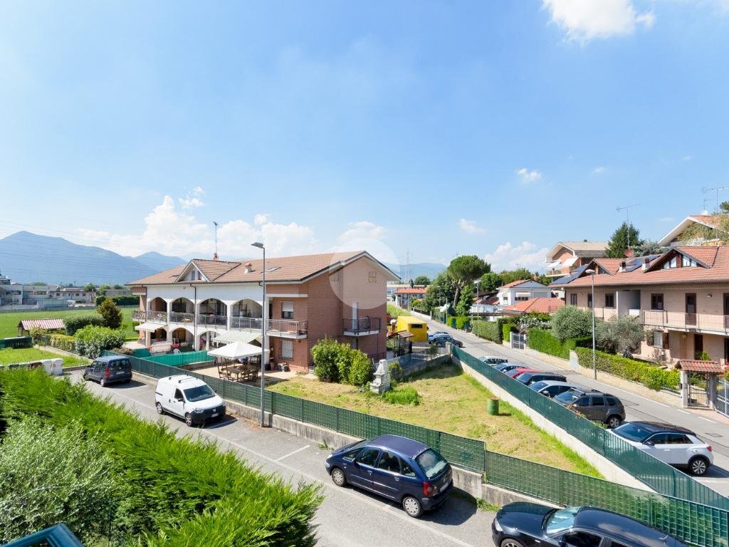 Three-room apartment Via Mombello, Pianezza - photo 2