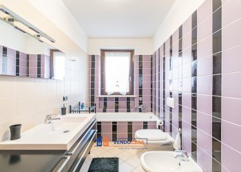Trilocale Carmagnola - foto 11