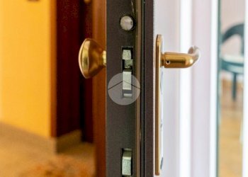 Quadrilocale Via Paolo Regis, Chivasso - foto 6