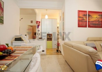 Trilocale Via Ventotene, 85 
 Lagaccio, Genova (zona Lagaccio) - foto 4