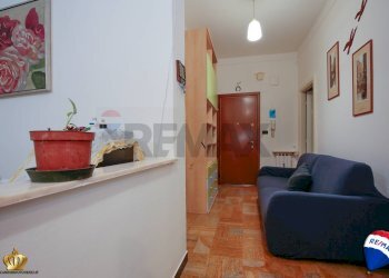 Trilocale Via Ventotene, 85 
 Lagaccio, Genova (zona Lagaccio) - foto 7