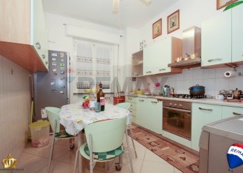 Trilocale Via Ventotene, 85 
 Lagaccio, Genova (zona Lagaccio) - foto 16