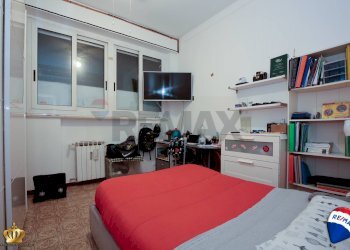 Trilocale Via Ventotene, 85 
 Lagaccio, Genova (zona Lagaccio) - foto 37