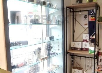 Attività Commerciale Cornigliano, Genova, Genova (zona Cornigliano) - foto 11