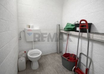 Garage - Parcheggio Via Al Garbo, 32r 
 Rivarolo, Genova (zona Rivarolo) - foto 12