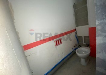 Garage - Parcheggio Via Al Garbo, 32r 
 Rivarolo, Genova (zona Rivarolo) - foto 11