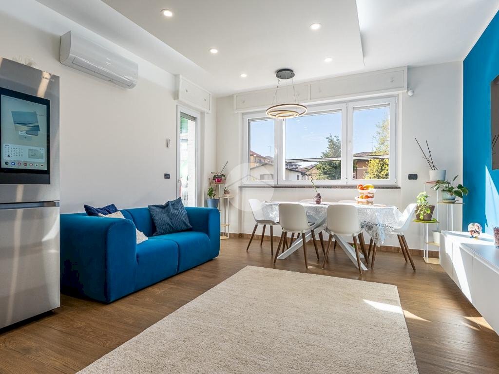 Bilocale Via michelangelo buonarroti, Grugliasco - foto 1