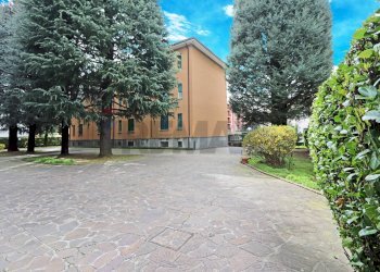 One-room apartment VIA A. VOLTA, 3 
 Osnago, Osnago - photo 18