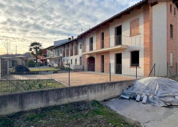 Casa indipendente Pocapaglia - foto 9