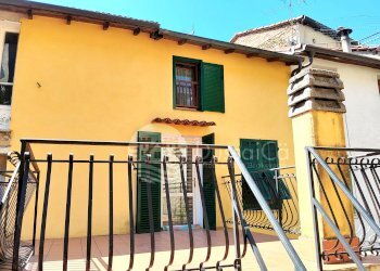Townhouse via Fossarel, Pigna - photo 31