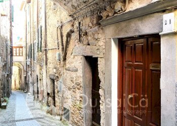 Townhouse via Fossarel, Pigna - photo 45