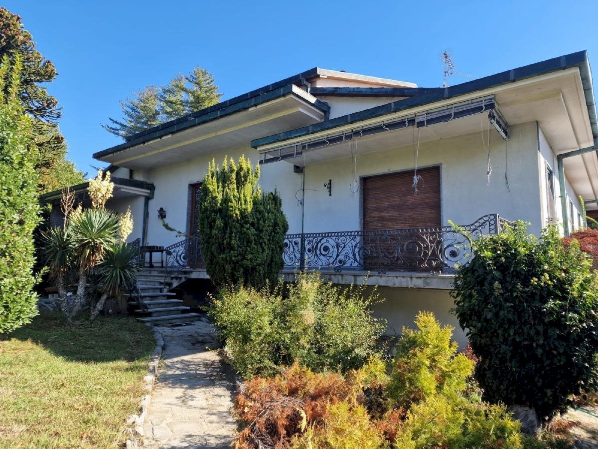 Villa Moncrivello - photo 1