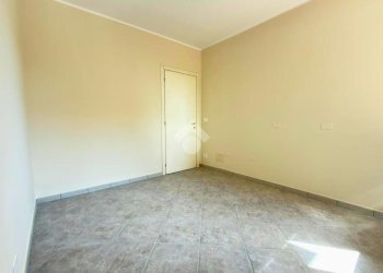 Trilocale Strada Genova, Moncalieri - foto 13