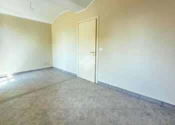 Trilocale Strada Genova, Moncalieri - foto 14