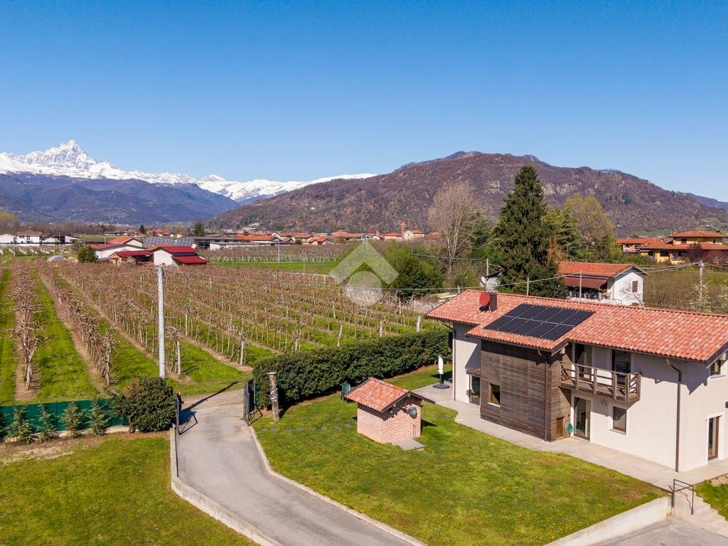 Villa Via Ronchi, Revello - foto 1