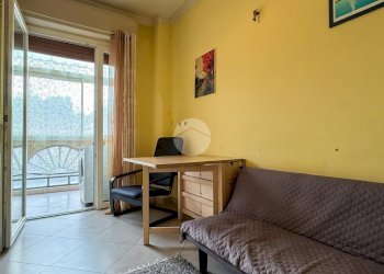 Two-room apartment Via della Repubblica, Misano Adriatico - photo 3