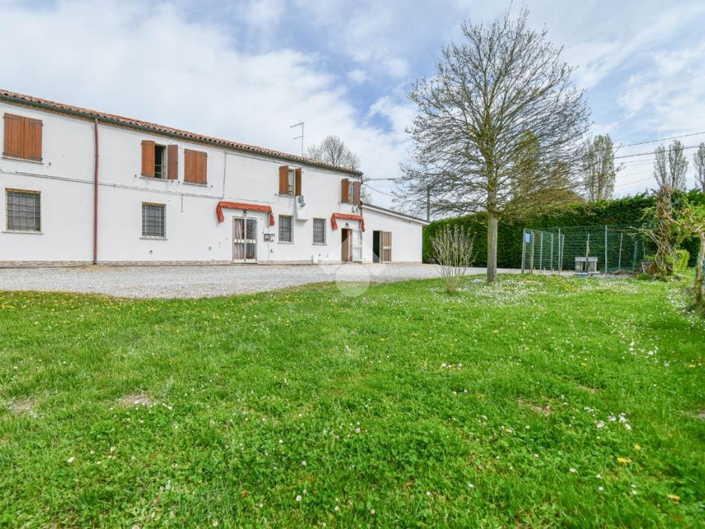 Rustic Via pandolfina, Ferrara (neighborhood San Bartolomeo in Bosco) - photo 1