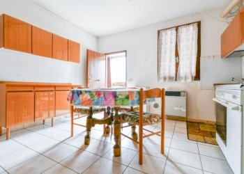 Rustic Via pandolfina, Ferrara (neighborhood San Bartolomeo in Bosco) - photo 8