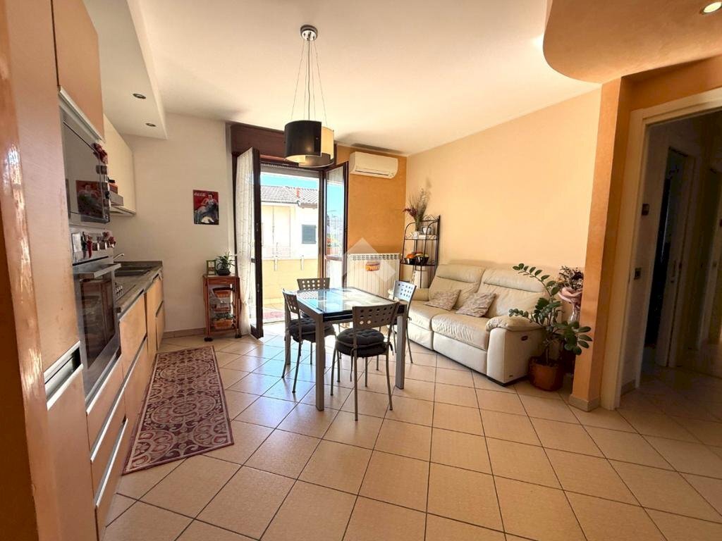 Apartment Via 27 Gennaio 1945, Trecate - photo 1