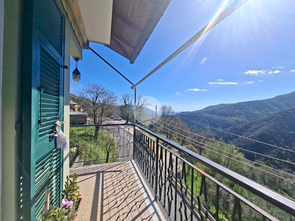 Appartamento Via delle rovere, Avegno - foto 1