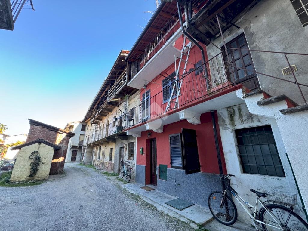 Casa semi indipendente Via Mazzucchelli Carlo, Cameri - foto 2