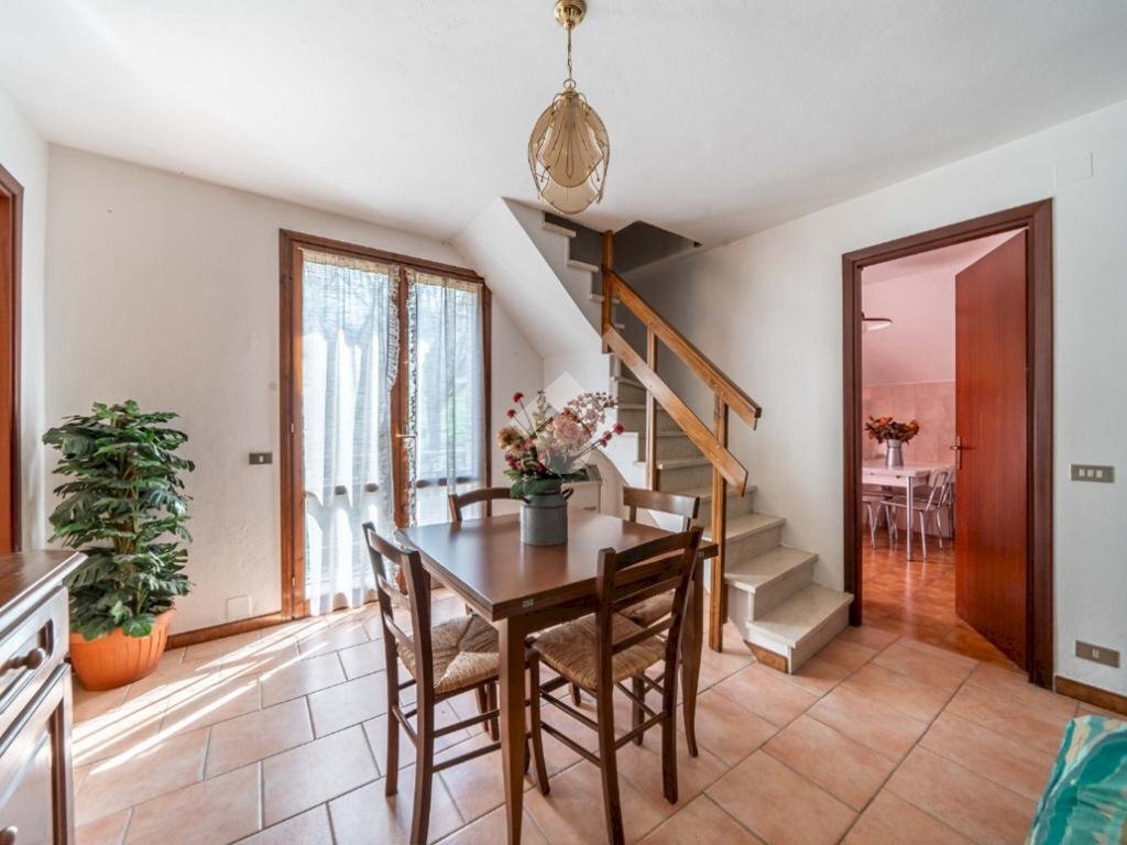 Trilocale Giaretta Ienza, Canossa - foto 3