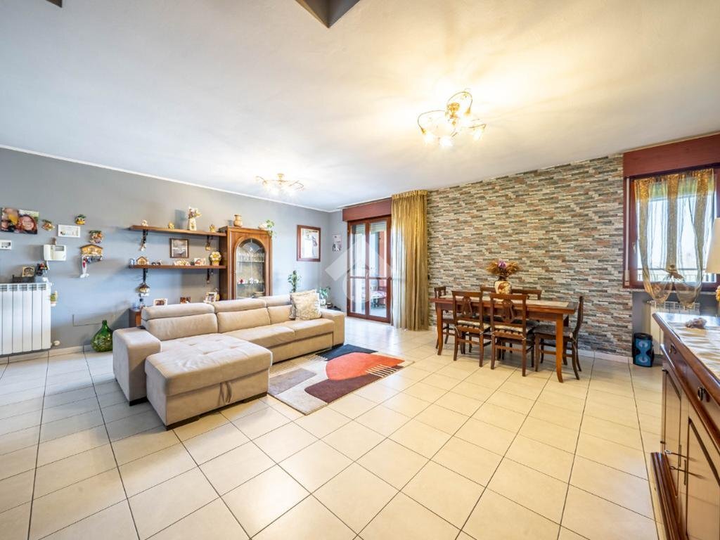 Attic Via Cesare Zavattini, Reggio nell'Emilia - photo 1