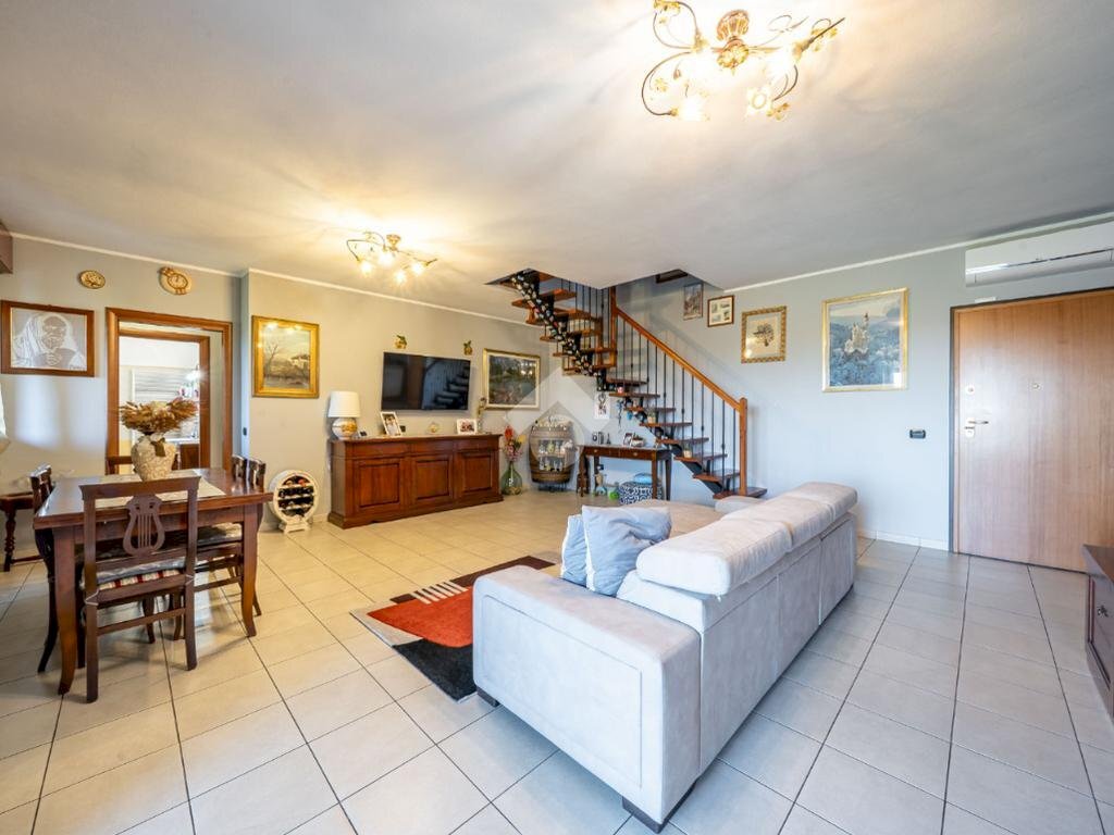 Attic Via Cesare Zavattini, Reggio nell'Emilia - photo 2