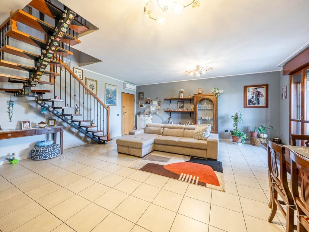 Attic Via Cesare Zavattini, Reggio nell'Emilia - photo 3