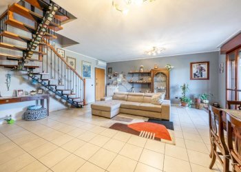 Attic Via Cesare Zavattini, Reggio nell'Emilia - photo 3