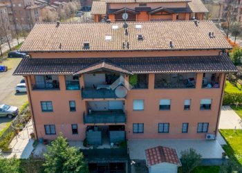 Attic Via Cesare Zavattini, Reggio nell'Emilia - photo 36