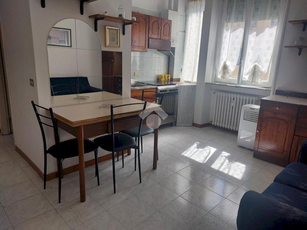 Bilocale Via Via Fabio Filzi, Milano (zona Centrale) - foto 1