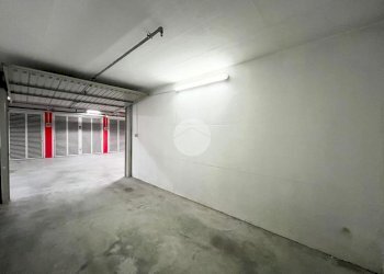 Box Via Lucerna, Milano (neighborhood Inganni) - photo 3