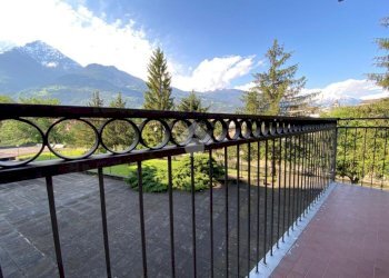 Four-room apartment Via Monte Emilius, Aosta - photo 11