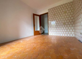 Four-room apartment Via Monte Emilius, Aosta - photo 13
