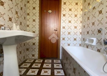 Four-room apartment Via Monte Emilius, Aosta - photo 18