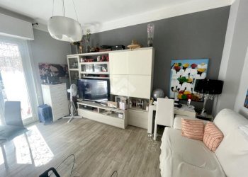 Trilocale Viale giacomo matteotti, Imperia - foto 3