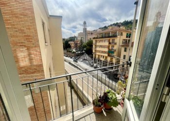 Trilocale Viale giacomo matteotti, Imperia - foto 24