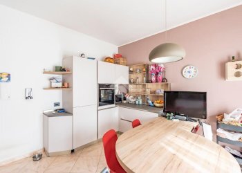 Quadrilocale Via Don Luigi Sturzo, Lainate - foto 12