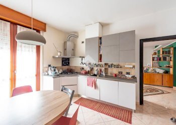 Quadrilocale Via Don Luigi Sturzo, Lainate - foto 13