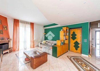 Quadrilocale Via Don Luigi Sturzo, Lainate - foto 7